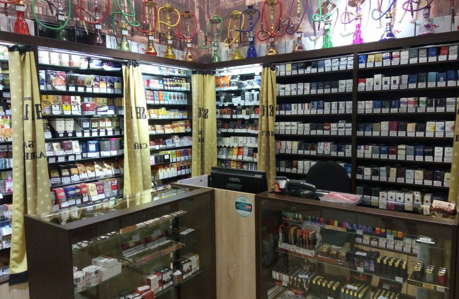Магазин электронных сигарет / Низкая аренда