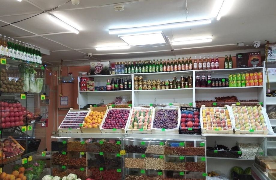Прибыльный магазин овощей и фруктов в крупном ЖК