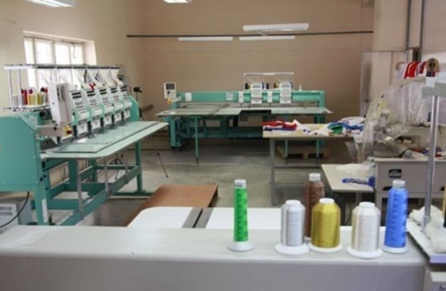 Швейная фабрика и вышивальный цех / площадь более 1000м2