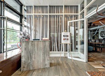 Фото Современный бар-ресторан 300 кв. м. с новым ремонтом