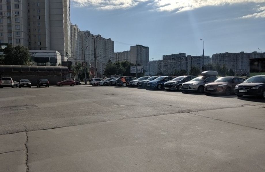 Легковая автостоянка в Невском районе / Аренда от КИО