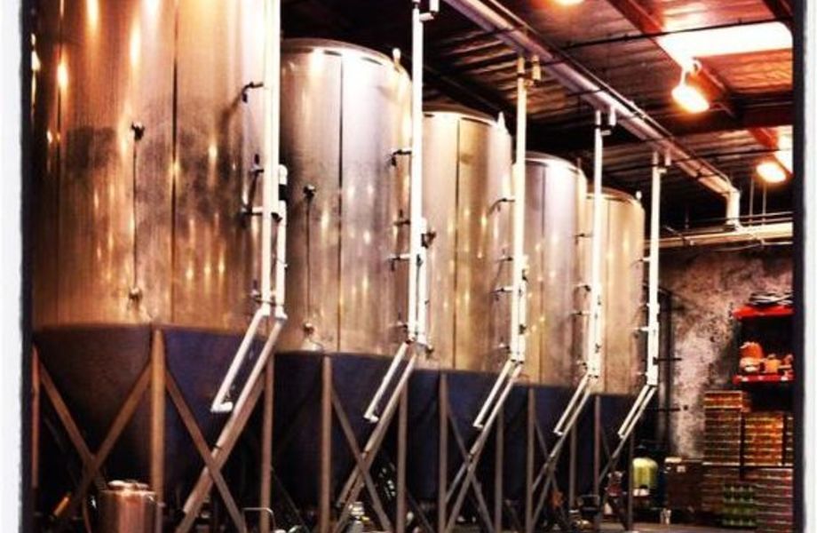 Завод по изготовлению крафтового пиво/Пивоварня
