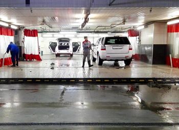 Фото Автомойка на 2 поста в жилом массиве класса А