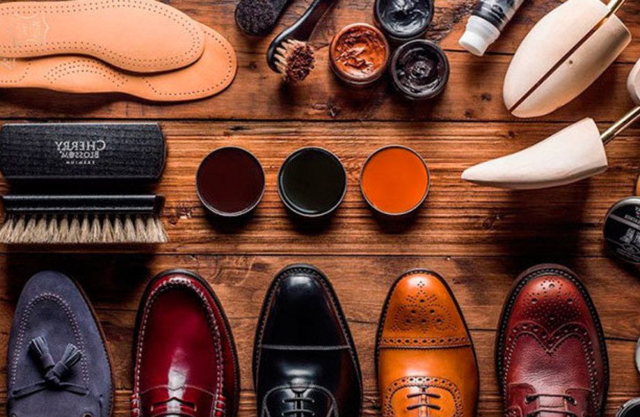 Мастерская по производству брендовой обуви из кожи