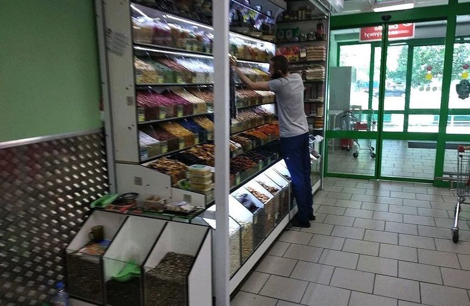 Магазин орехов сухофруктов и подарков / Чистая прибыль 110.000 руб.