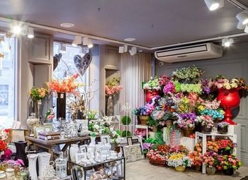 Цветочный магазин / Работает 7 лет