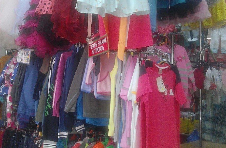 Магазин детской одежды в торговом комплексе