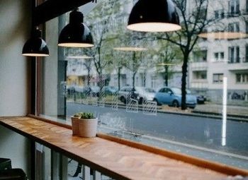 Фото Кофейня с дизайнерским ремонтом / Центр города