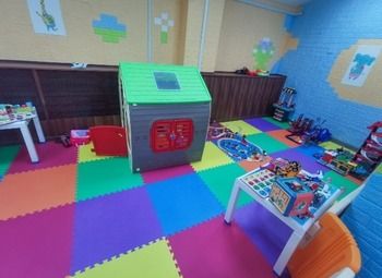 Фото Детская игровая комната / Коворкинг для родителей