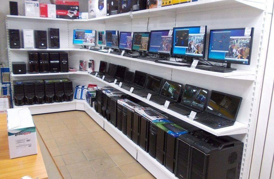 Компьютерный магазин / Высокая прибыль