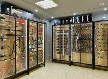 Фото Табачный магазин / На потоке трафика