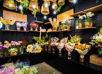 Цветочный магазин на Севере города