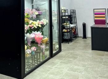 Фото Цветочный салон в развитом ЖК