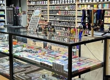 Фото Табачный магазин на пешеходном трафике / Низкая аренда