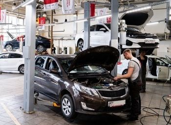 Фото Автосервис / 24.7 / 5 боксов / Возможность оборудовать мойку