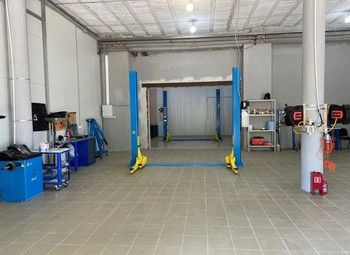 Фото Автосервис первой линии у дороги с круглосуточным заездом.