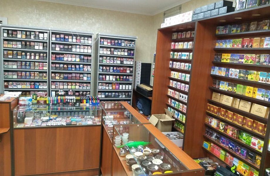 Табачный магазин в центре Москвы / Большая проходимость