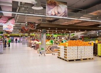Фото 4 Продуктовые магазины/Известная Сеть