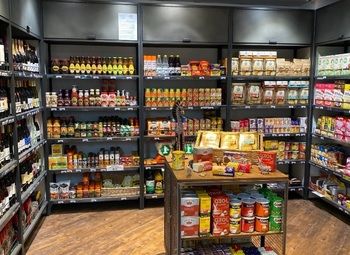Фото Магазин с алкогольной лицензией в элитном ЖК