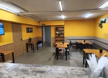 Фото 2 Кафе-бар на оживленной улице с алкогольной лицензией