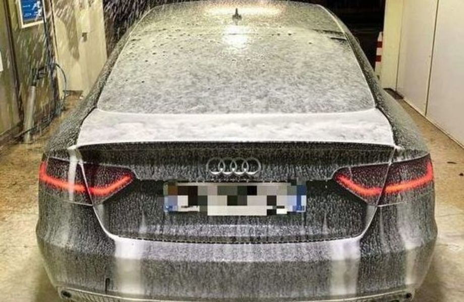 Фото 3 Детейлинг студия с автомойкой на севере города