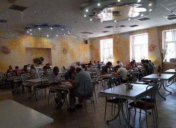 Фото 2 Столовая с большой историей в бизнес - центре