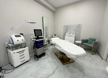 Фото Студия красоты с полным спектром услуг и чистой прибылью 350000