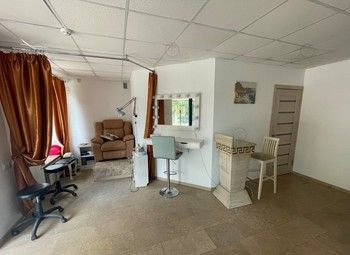 Фото 3 Студия красоты в Ломоносове с хорошей локацией и клиентской базой