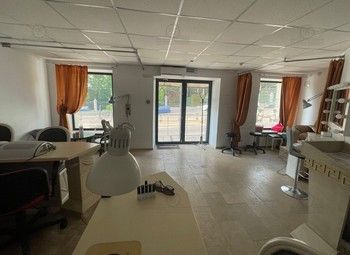 Фото 2 Студия красоты в Ломоносове с хорошей локацией и клиентской базой