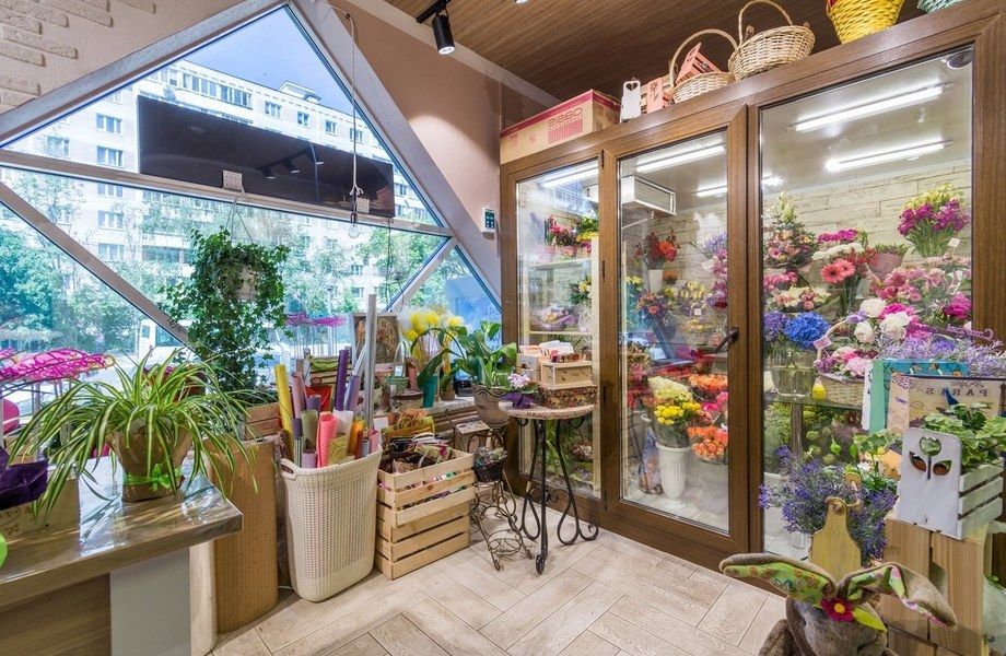 Цветочный магазин уже 21 год на рынке с низкой арендной ставкой