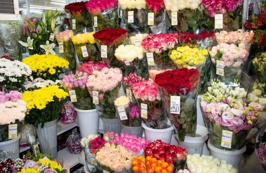 Готовый бизнес Цветочный магазин с большим ассортиментом