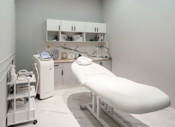 Студия косметологии и лазерной эпиляция в медицинском центре