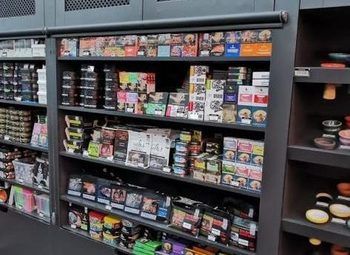Фото Магазин табачных изделий и электронных сигарет