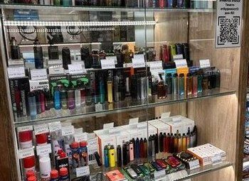 Фото Табачный магазин в прикассовой зоне с трафиком