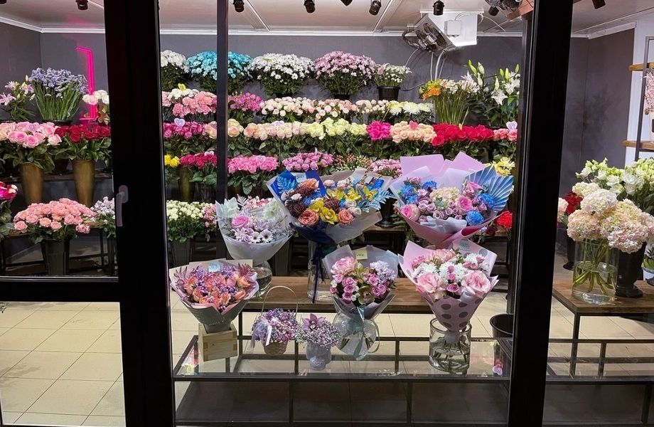 Цветочный магазин с наработанной базой клиентов 