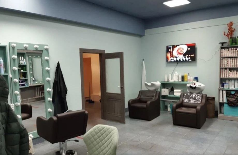 Салон красоты на 4 парикмахерских места