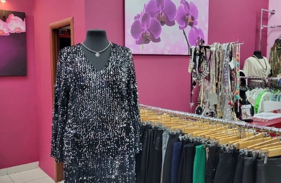 Магазин женской одежды с собственным брендом и прибылью 250К