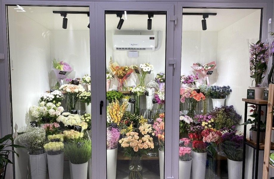 Цветочный магазин с высоким трафиком в Санкт-Петербурге