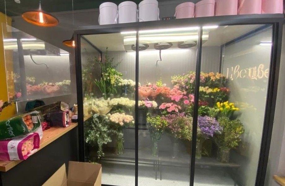 Цветочный магазин в крупном ЖК / высокий трафик