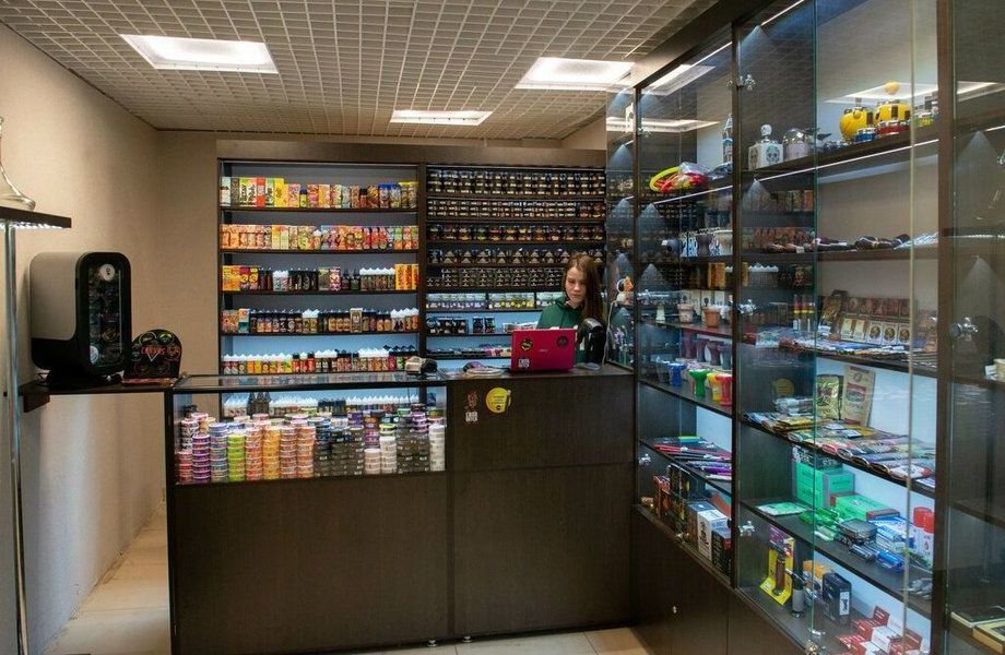Магазин табачной продукции / Сопутствующие товары 