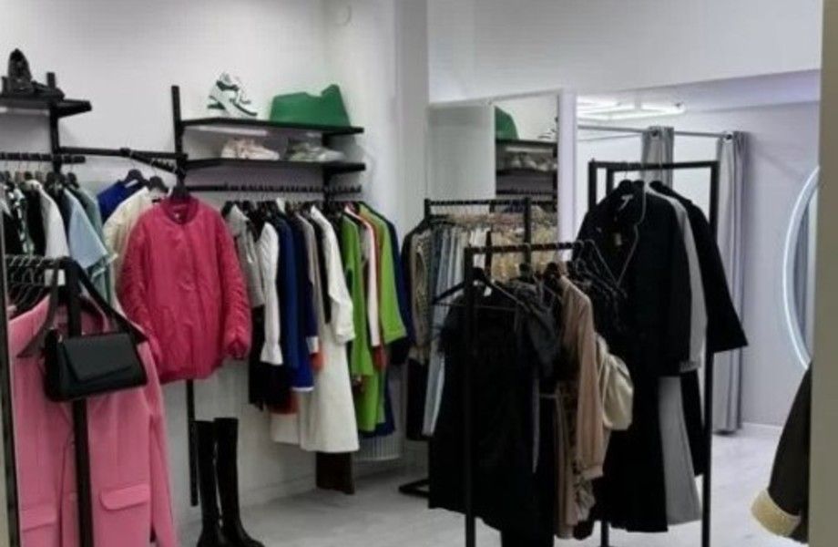 Магазин одежды в ТЦ Владимирский