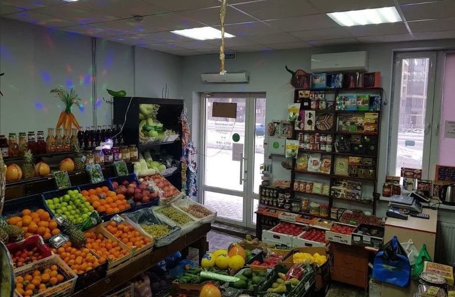 Магазин фруктов овощей / высокий трафик / низкая аренда