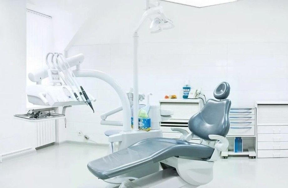 Стоматология с зуботехнической лабораторией. Долгосрочный договор
