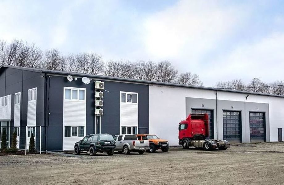 Автосервис грузового транспорта с мойкой / собственность