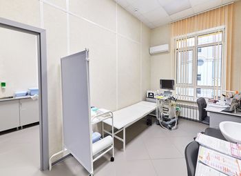 Фото 3 Медицинский центр / Университет