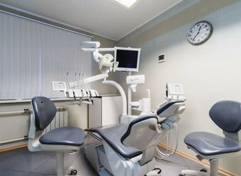 Фото 3 Стоматология на 4 кресла в ЦАО с низкой арендной ставкой