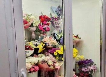 Фото 2 Цветочный магазин в Центре Москвы