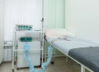 Фото Медицинский центр на 1-линии, в густонаселенном жилом квартале.