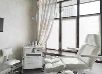 Фото 2 Авторская студия красоты в Приморском районе