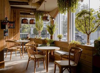 Фото Известное кафе в центре/постоянные гости